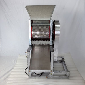 Mini dépulpeuse de café à moteur pour la pulpe de fruit de café frais enlevant la capacité 200-300 kilogrammes par heure - Product Image 4