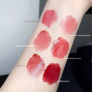 Gloss à lèvres mat longue tenue, lumineux, avec teinte hydratante naturelle, formule éclaircissante et rehausseuse <span class=keywords><strong>de</strong></span> couleur, fini crème - Product Image 4