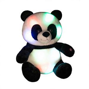 Statuette di animali luminosi di cartone animato: giocattoli di peluche che si illuminano al buio di scoiattoli, gatti, gufi, agnelli, orsi polari e ippopotami. - Product Image 1