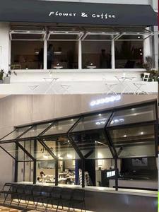 หน้าต่างพับแนวตั้งออกแบบใหม่และประตู Bifold สำหรับบาร์/ร้านอาหาร - Product Image 5