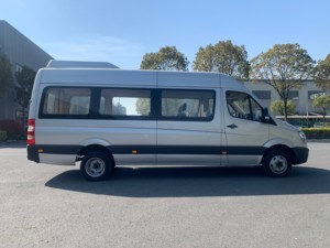 Véhicule utilitaire diesel DK5 de 7,5 m personnalisable + véhicule de transport de passagers pour entreprises/voyages en famille/transport de passagers locaux - Product Image 6