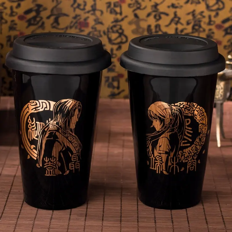 Caneca de viagem de café preto de cerâmica com tampa de silicone com estampa de ouro personalizada de luxo parede dupla