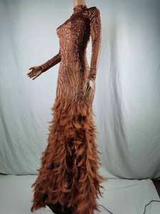 NOVANCE Y1574-B Frühling 2022 Neueste Designtrends Diamantbraunes Federkleid Einfarbiges Partykleid Maxikleid Abendkleid - Product Image 2