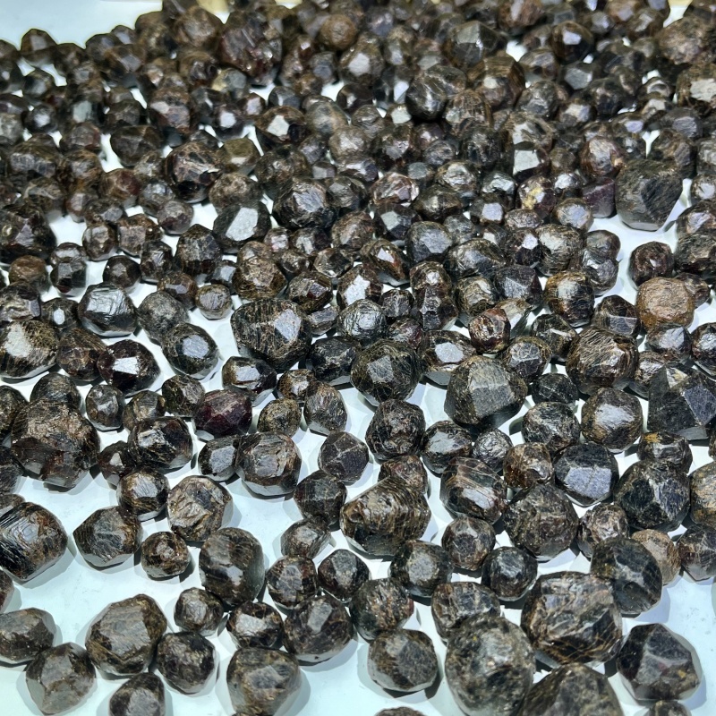 Wholesale Natural Crystal Raw Quartz Garnet