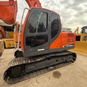 Excavatrice sur chenilles d'occasion Doosan DX150LC-9C, poids opérationnel 15 tonnes, moteur, boîte de vitesses, pompe, prête pour l'exploitation minière et la construction - Product Image 4