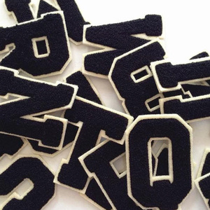 Patch en chenille motif cœur de patte, design de logo personnalisé, thermocollant, brodé, pour serviette, lettres autocollantes à presser à chaud, patchs en chenille - Product Image 2
