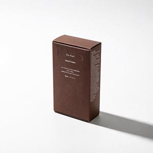 La crème pour les mains The Pearl 60ml, légère, non collante, hydratante, pour tous types de peaux - Product Image 1