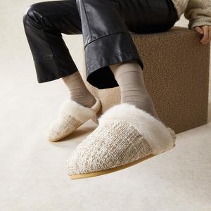 Chaussons TPR pour femmes, tendance et chauds, à semelle épaisse, collection Hiver 2025 – Qualité supérieure - Product Image 2