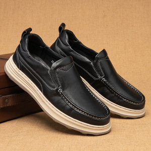 Mocassins pour hommes en cuir véritable, bout rond, à enfiler, semelle extérieure en caoutchouc souple, chaussures décontractées de printemps - Product Image 1