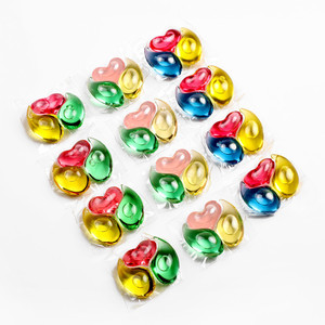 Capsules de <span class=keywords><strong>lessive</strong></span> en vrac dosettes d'adoucissant à <span class=keywords><strong>lessive</strong></span> doux bon marché dosettes de détergent à <span class=keywords><strong>lessive</strong></span> 4 en 1 - Product Image 5