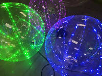 Boules de lumière LED transparentes en PVC abordables avec tailles et couleurs personnalisables, adaptées à la décoration du parc