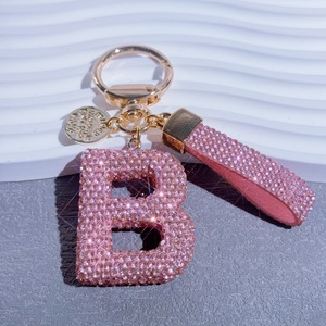 Portachiavi in Metallo con Lettere Diamantate, Personalizzabile, Regalo Festivo per Donne e Ragazze, Accessorio Lucido e Carino per Zaino - Product Image 2