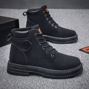รองเท้าบูทผู้ชาย รุ่นใหม่สำหรับฤดูใบไม้ร่วง สไตล์อังกฤษ ทันสมัย กันน้ำ กันลื่น - Product Image 3