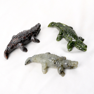 Vente en gros de sculptures de crocodile en cristal naturel pour la décoration et la relaxation, artisanat pour petits animaux - Product Image 1