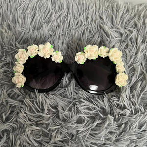 Occhiali da Sole di Lusso, Avanguardisti e Personalizzati con Doppio Cerchio Geometrico e Strass, Occhiali da Sole Divertenti per Feste - Product Image 2