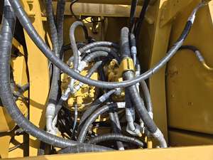 รถขุดแคตเตอร์พิลลาร์ 349 รุ่นปี 2023 กำลัง 303 กิโลวัตต์ ความจุบุ้งกี๋ 2.6 เมตร ปั๊มเกียร์เครื่องยนต์ คุณภาพสูง ราคาประหยัด - Product Image 5