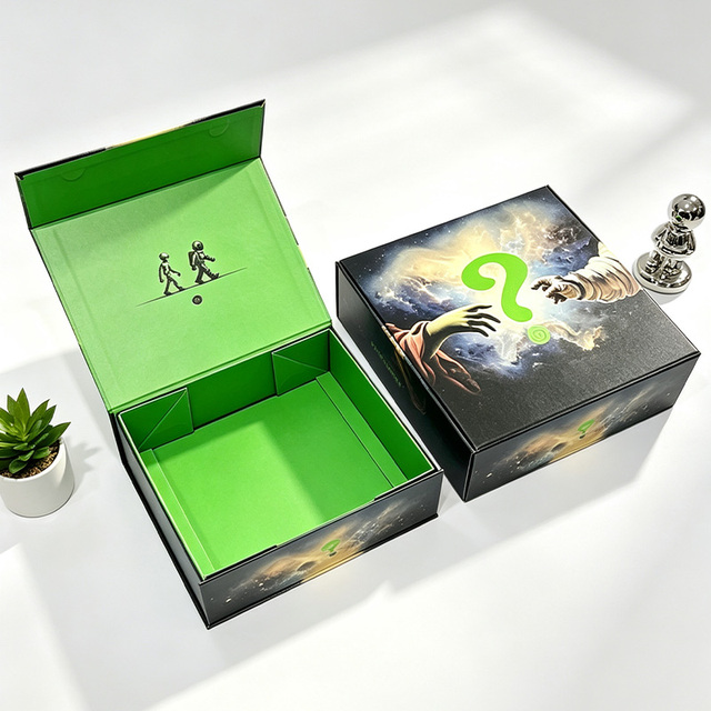 Custom Factory Packaging Flip-flop Lid Box Clamshell Hinged Lid Uv Embossed Logo Magnetic Closure Recycled Materials