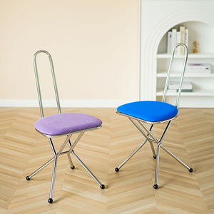 Silla de Comedor Plegable Nórdica con Estructura Metálica y Cojín de Terciopelo para Hogar, Oficina, Cafetería, Tocador de Maquillaje, Accesorio de Fotografía Estilo Ins - Product Image 1