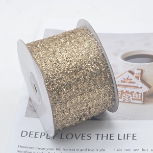 Pita Jala Metalik Natal 7cm - Pita Grosgrain Emas dan Perak dengan Tepi Kawat untuk Dekorasi Pohon - 5 Yard/Roll - Product Image 3