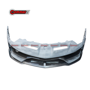 Kit carrosserie style SVJ pour Lamborghini Aventador LP700 : pare-chocs avant, jupes latérales, embouts d'échappement, aileron arrière, pare-chocs arrière en fibre de carbone semi-complète - Product Image 4