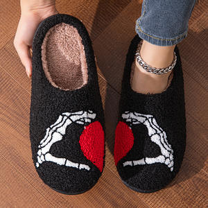 2025 invierno señoras venta al por mayor caliente Día <span class=keywords><strong>de</strong></span> San Valentín zapatillas <span class=keywords><strong>de</strong></span> algodón americano hogar amor silencioso <span class=keywords><strong>Otoño</strong></span> e Invierno zapatillas - Product Image 5