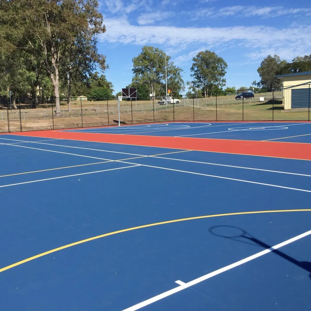Profesyonel silikon PU elastik katman pickleball tenis basketbol sahaları spor yüzey döşeme