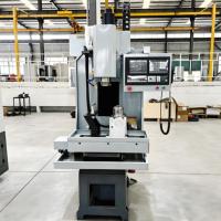 Centro de Mecanizado CNC de 3 Ejes Pequeño, Alta Rigidez y Gran Capacidad de Fresado