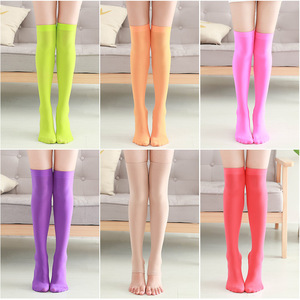 Bán Buôn Phụ Nữ Đầy Màu Sắc Bê Vớ Mùa Xuân Và Mùa Hè Nhung Vớ Thoáng Khí Nhật Bản Giữa-Bê Đầu Gối Cao Vớ - Product Image 6