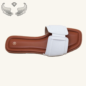 Sandalias Casuales de Verano para Mujer, Elegantes y de Alta Calidad, con Punta Abierta, Suela Suave, Parte Superior de PVC y Suela de TPR - Product Image 3
