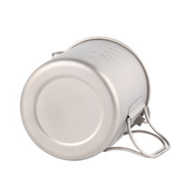 Mug portable d'extérieur 750 ml avec poignée inclinée, pot suspendu, poignée pliable, tasse de voyage en titane pour camping
