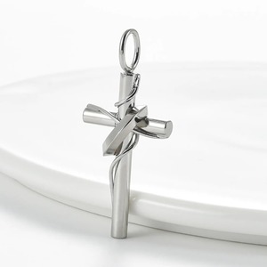 Collana con ciondolo a croce in acciaio inossidabile 316L per coppie, ciondolo a croce dell'amore per uomo e donna, regalo <span class=keywords><strong>di</strong></span> anniversario. - Product Image 4