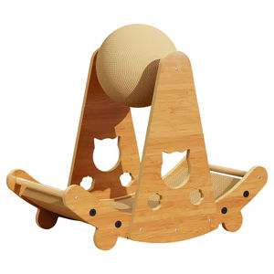 Rascador y Juguete para Gatos <span class=keywords><strong>de</strong></span> Bambú Ecológico Estilo <span class=keywords><strong>Faro</strong></span> con Bola para Dormir y Jugar Cómodamente - Product Image 1