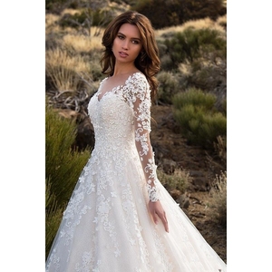 Robe unie élégante en gros, nouvelle collection de robes de mariée pour femmes à manches longues - Product Image 2
