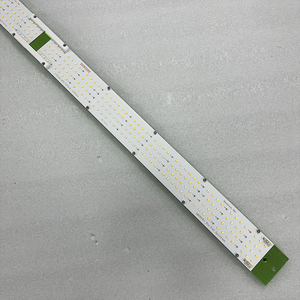 KingBrite <span class=keywords><strong>Barre</strong></span> lumineuse de croissance <span class=keywords><strong>LED</strong></span> Samsung Lm301H LM281B + Pro KB-W55-L1100 (PCBA et dissipateur thermique, <span class=keywords><strong>barre</strong></span> unique) - Product Image 3