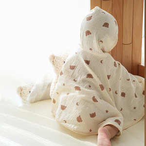 Vente chaude Mignon Fruit Animal Impression Respirant Absorbant Doux Coton Mousseline À Capuche Bébé Serviette <span class=keywords><strong>De</strong></span> <span class=keywords><strong>Bain</strong></span> <span class=keywords><strong>Cape</strong></span> avec Bouton pour Bébé - Product Image 3