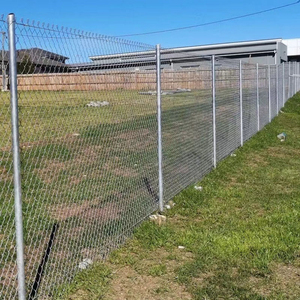 ลวดตาข่ายไซโคลนชุบสังกะสีแบบจุ่มร้อนม้วน50X50mm รูเปิด50เมตรห่วงโซ่ที่ทันสมัยสำหรับรั้วฟาร์ม - Product Image 4