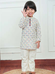Conjunto de Kurta y Pijama de Algodón Estampado para Niños, Ropa Étnica Suave y Transpirable para Niños, Atuendo Tradicional Festivo, Ajuste Cómodo - Product Image 5
