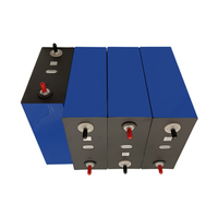 Série de batterie au lithium-ion 3.2V prismatique industrielle commerciale de catégorie 314AH à 340AH Produit de cornex