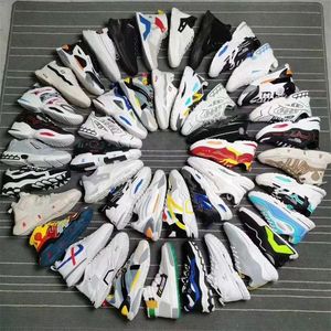 Cut Label Voorraad Gebruikt Hoge Kwaliteit Licht Ademende Sport Tweedehands Schoenen Mannen Rennende Dikke Gebruikte Schoenen Voorraad Groothandel - Product Image 2