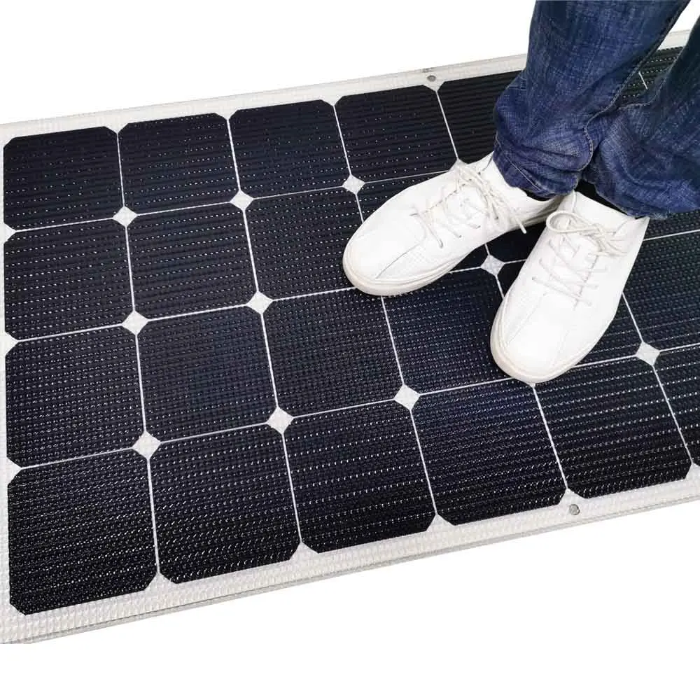 Walkable siyah GÜNEŞ PANELI 100w yüzer güverte için anti skid verimli deniz modülü üzerinde sürücü soğuk zincir araba buzdolabı işık