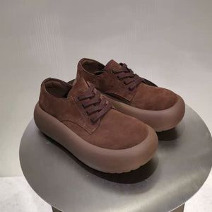 Zapatos de Invierno con Forma de Pastel y Pan, de Gamuza Sintética, Estilo Casual Deportivo, Antideslizantes y Elegantes - Product Image 1