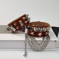 Bracelet en cuir rétro style motard punk avec rivets tête de mort, pour hip-hop, danse, usage quotidien, durable et décoratif