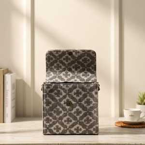 Sac bandoulière mini bohème gris en tissu tapis imprimé à la main, sac de voyage fait main, vente en gros, export Inde - Product Image 4