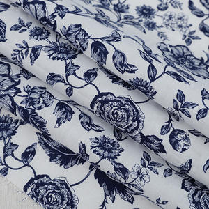 Schwerer Brokatstoff aus Baumwolle mit Blumenmuster für Jungen, blau-weiß bedruckter Stoff - Product Image 3