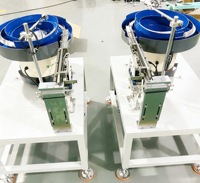 Machine automatique à grande vitesse pour la pose de perles sur vêtements avec PLC et moteur, machine à fixer les perles rondes