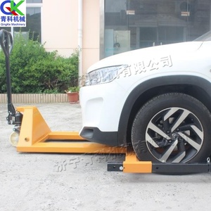<span class=keywords><strong>Chariot</strong></span> de manutention hydraulique léger et compact pour véhicules, idéal pour le déplacement de voitures, le stationnement en garage et le positionnement des véhicules. - Product Image 3