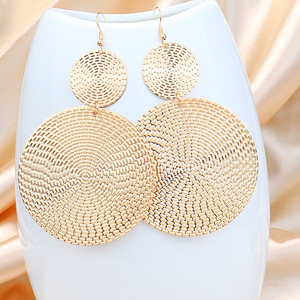 Boucles d'oreilles pendantes tendance en alliage plaqué argent antique, bijoux de fête vintage pour femmes - Product Image 3