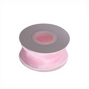 Новинка: Декоративные ленты из органзы с жемчугом и кружевом для упаковки тортов и подарков - Product Image 1