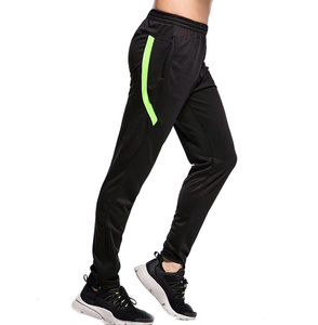 Pantalon de sport pour homme en mesh respirant avec empiècements ventilés pour l'entraînement par temps chaud et les séances d'entraînement haute intensité - Product Image 6