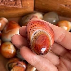 Piedras de Palma Naturales al por Mayor, Cristales de Sardónix, Cornalina, Ágata en Forma Libre para Decoración, Meditación y Amor - Product Image 4